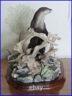 Border Fine Arts River Sentinel Otter Sculpture Ltd Edition by Ray Ayres 1999