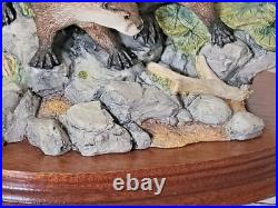 Border Fine Arts Riverview Rare Ltd Edn 170/3000 Large Otter & Cubs Figurine Vgc Border Fine Arts Riverview Rare Ltd Edn 170/3000 Large Otter & Cubs Figurine Vgc