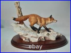 Border Fine Arts SNOWY TRAIL Figurine FT03 David Walton Fox in Snow Border Fine Arts SNOWY TRAIL Figurine FT03 David Walton Fox in Snow