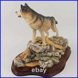Border Fine Arts, STW07, Pack Leader, Wolf (large Size)