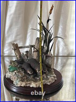 Border Fine Arts Safe Haven Otter Mom and Pup 1994 Ray Ayres Signed Scotland