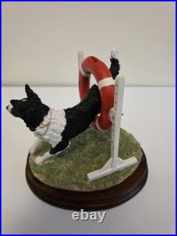 Border Fine Arts Sculpture Through the Hoop B0953 2005 Ltd Ed. Original Box