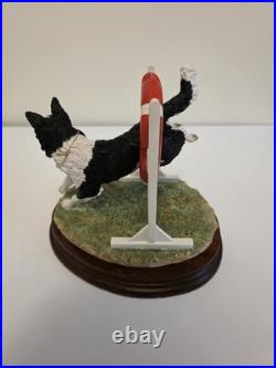 Border Fine Arts Sculpture Through the Hoop B0953 2005 Ltd Ed. Original Box