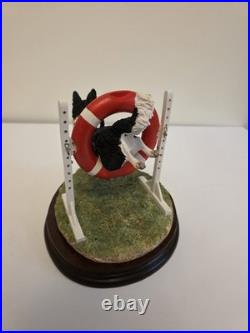 Border Fine Arts Sculpture Through the Hoop B0953 2005 Ltd Ed. Original Box