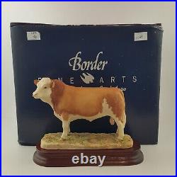 Border Fine Arts Simmental Bull With Box & CoA (Chipped) 8483 BFA