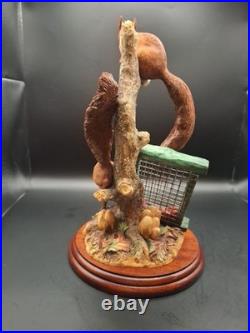 Border Fine Arts Society Figurine Red Squirrels Autumn Reds Boxed B0779