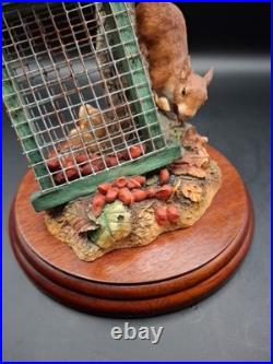 Border Fine Arts Society Figurine Red Squirrels Autumn Reds Boxed B0779