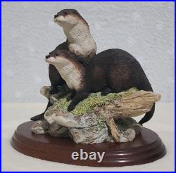 Border Fine Arts Spring Romance Otter Group Limited Edition 682/2500 no. MTR05