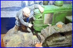 Border Fine Arts Starts First Time B0702 Boxed Certificate Ray Ayres Tractor