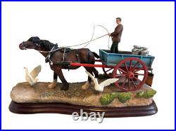 Border Fine Arts Steady Steady Model Tableau A21282 Approx. 29cm Long Boxed