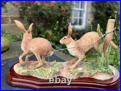 Border Fine Arts Studio Hares'Mammals''RUNNING HARES' No. A20441 2009