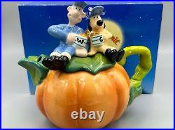 Border Fine Arts Studio Wallace Gromit Curse of the Were-Rabbit Pumpkin Teapot