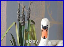 Border Fine Arts Swan and Cygnets Sculpture First One In by Ray Ayres 1997