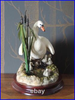 Border Fine Arts Swan and Cygnets Sculpture First One In by Ray Ayres 1997