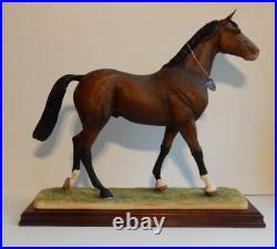 Border Fine Arts The Classic Collection Thoroughbred Stallion Bay B1195
