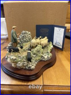 Border Fine Arts The Crossing