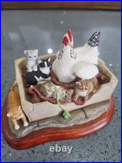Border Fine Arts Under Her Wing Hen & Kittens Ltd Edition Figurine No Box Perfec
