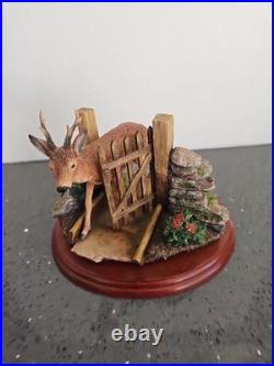 Border Fine Arts Unwelcome Guest Deer A1873 Figurine V Rare No Box