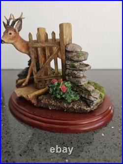 Border Fine Arts Unwelcome Guest Deer A1873 Figurine V Rare No Box