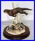 Border-Fine-Arts-Vintage-Otter-Trout-Figurine-by-Elizabeth-Waugh-no-WW5-01-sjp