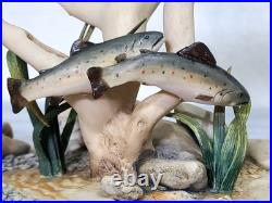 Border Fine Arts Vintage Otter & Trout Figurine by Elizabeth Waugh no. WW5