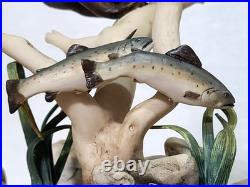 Border Fine Arts Vintage Otter & Trout Figurine by Elizabeth Waugh no. WW5