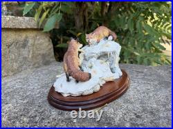Border Fine Arts Winter Quarrel Foxes in Snow Ltd Ed 751/2500 D Walton VGC