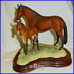 Border Fine Arts Woodscolt Mare And Foal American Collection Made Scotland