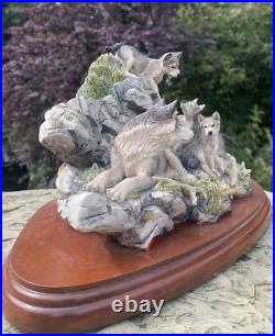 Border Fine Arts figure'Den Mother' STW06 by Richard Robert's 1995, 391/ 2500