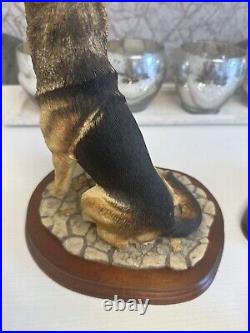 Border Fine Arts large German Shepherd Dog Margaret Turner MT06 With Pup 203