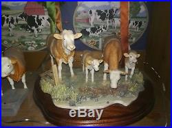 Border Fine Arts old style SIMMENTAL FAMILY GROUP Figurine on Wooden stand