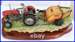 Border Fine Arts tractor'HAY TURNING'JH110 Ltd. Edn. Brand New in box with Cert