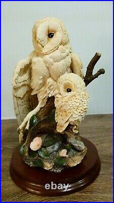 Border fine arts Barn owl and chick, WB71, By Russell Willis, 1993 ltd 533/1250