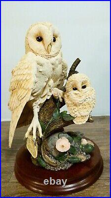 Border fine arts Barn owl and chick, WB71, By Russell Willis, 1993 ltd 533/1250