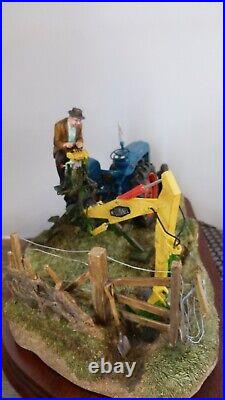 Border fine arts Ditch Digging, B0832, R Ayres, 2003, Ltd 1268/2003 cert