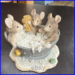 Border fine arts. Jill Barklem's Brambly Hedge'Babies in the bath