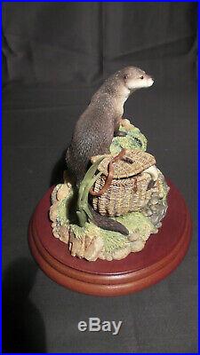 Border fine arts'The Poacher A0003 Otter, Boxed & Signed by Ray Ayres Rare See