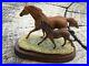 Border-fine-arts-Thoroughbred-mare-and-foal-model-122-stunning-perfect-condition-01-hacv