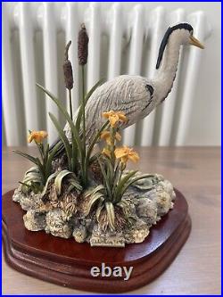 Border fine arts limited edition Patience heron ceramic ornament 1992 flaw