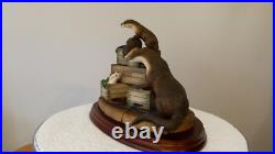 Border fine arts on the quayside, otters, A8787, 2008, Free Delivery Border fine arts on the quayside, otters, A8787, 2008, Free Delivery
