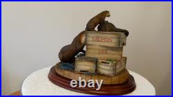 Border fine arts on the quayside, otters, A8787, 2008, Free Delivery Border fine arts on the quayside, otters, A8787, 2008, Free Delivery