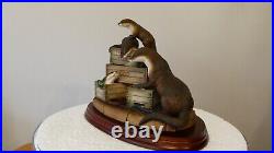 Border fine arts on the quayside, otters, A8787, 2008, Free Delivery Border fine arts on the quayside, otters, A8787, 2008, Free Delivery