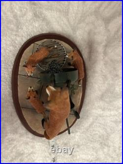 Border fine arts ornament family bbq with foxes A8786 Excellent Condition