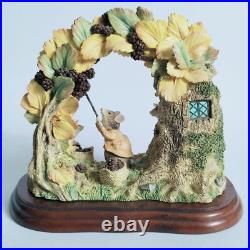 Brambly Hedge Autumn Tableau Boxed Limited Edition Border Fine Arts