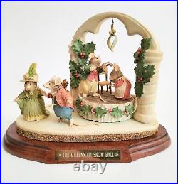 Brambly Hedge Border Fine Arts The Millennium Snow Ball Tableau Limited Edition