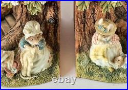 Brambly Hedge Poppy and Babies Bookends Border Fine Arts BHB01