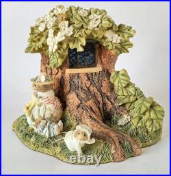 Brambly Hedge Poppy and Babies Bookends Border Fine Arts BHB01