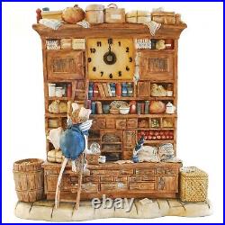 Brambly Hedge Store Stump Clock BH100 Border Fine Arts