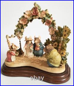 Brambly Hedge Summer Tableau Limited Edition Boxed Border Fine Arts