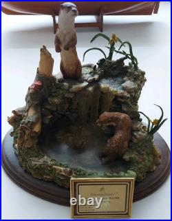 COUNTRY ARTISTS LTD ED OTTERS TAKING TO THE WATER with original shop receipt